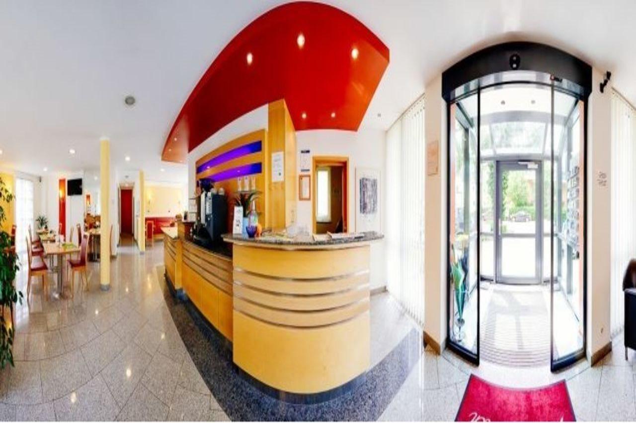 Hotel Graf Lehndorff Zur Messe Múnich Exterior foto